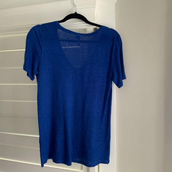 Top - Picture 2 of 2